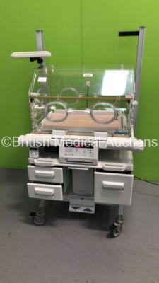 Ohmeda Ohio Care Plus Infant Incubator with Mattress (Powers Up)