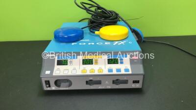 Valleylab Force FX-8CS Electrosurgical Diathermy Unit with 2 x Footswitches (Powers Up)