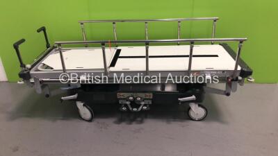 Huntleigh Lifeguard Hydraulic Patient Trolley (Hydraulics Tested Working)