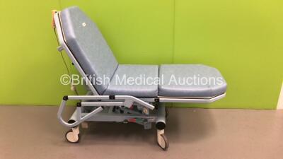 Midmark Promotal Electric Patient Examination Chair/Couch with Controller (Unable to Test Due to No Battery)