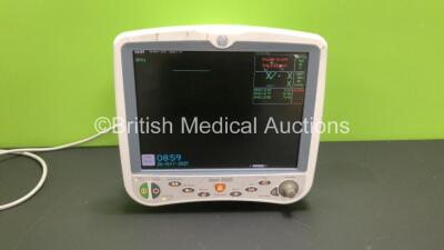 GE Dash 5000 Patient Monitor with BP 1/3, BP 2/4, SPO2, TEMP/CO, CO2, NBP and ECG Options (Powers Up with Damaged Casing - See Photo)