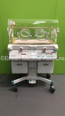 Atom V-2100g Baby Incubator with Mattress (Powers Up) *W*