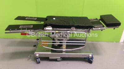 Maquet 1150.30B0 Operating Table on Maquet 1146.62A0 Transfer System