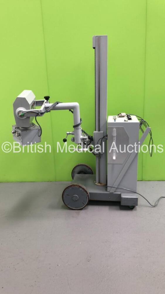 Acoma X Ray Dfx 50 Mobile X Ray Powers Up S N 1112 Fs June 21 Two Day Live Medical Equipment Auction British Medical Auctions