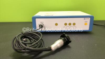 DP Medical M-CAM 1750 Camera Control Unit with 1 x 32428 Camera (Powers Up) *SN 944114*
