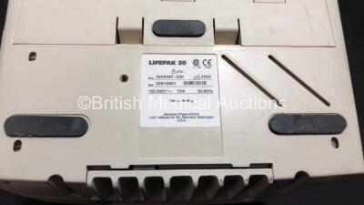 Medtronic Lifepak 20 Defibrillator / Monitor (Powers Up with Missing Door - See Photo) *GL* - 2