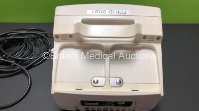 Medtronic Lifepak 20 Defibrillator / Monitor Including ECG and Printer Options with 1 x Paddle Lead, 1 x 3 Lead ECG Lead and 1 x Battery *Mfd 2007* (Powers Up) - 3