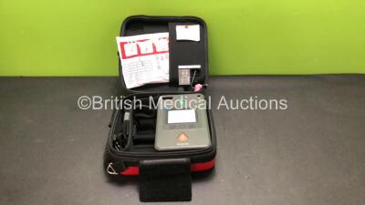 Philips Heartstart FR3 Defibrillator with 1 x Battery in Carry Case *Install Date 12-2025* (Powers Up)