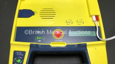 Powerheart AED G3 Automated External Defibrillator with 3 x Batteries (Powers Up) *369760* - 2