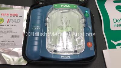 Philips Heartstart HS1 Defibrillator with 1 x Philips Ref M5070A Battery *Install Date 08-2026* with Philips M5071A Smart Pads Cartridge and Accessories in Carry Case (Powers Up in Excellent Condition) - 2