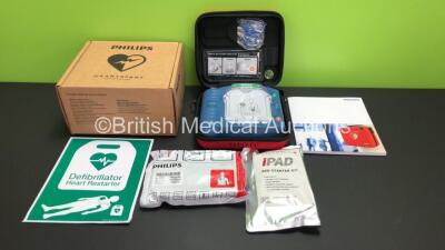 Philips Heartstart HS1 Defibrillator with 1 x Philips Ref M5070A Battery *Install Date 08-2026* with Philips M5071A Smart Pads Cartridge and Accessories in Carry Case (Powers Up and Boxed in Excellent Condition)