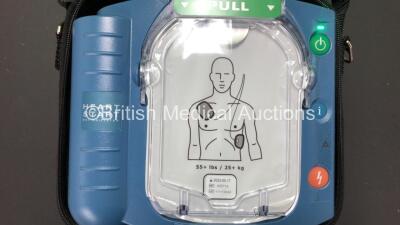 Philips Heartstart HS1 Defibrillator with 1 x Philips Ref M5070A Battery *Install Date 08-2026* with Philips M5071A Smart Pads Cartridge and Accessories in Carry Case (Powers Up and Boxed in Excellent Condition) - 2