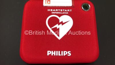 Philips Heartstart HS1 Defibrillator with 1 x Philips Ref M5070A Battery *Install Date 08-2026* with Philips M5071A Smart Pads Cartridge and Accessories in Carry Case (Powers Up and Boxed in Excellent Condition) - 8