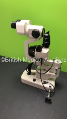 TopCon SL-4F Slit Lamp with 2 x 12,5x Eyepieces (Unable to Power Test Due to No Power Supply) - 4