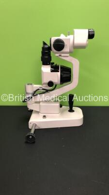 Topcon SL-4F Slit Lamp with 1 x 12,5x Eyepiece and Chin Rest (Unable to Power Test Due to No Power Supply) - 3