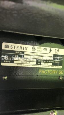 Steris Amsco 3085 SP Electric Operating Table with Cushions (Powers Up) *S/N FS0073037* - 4