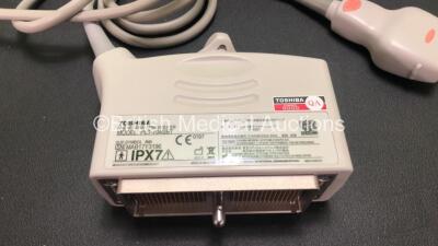 Toshiba Modle PLT-704SBT Linear Array Transducer / Probe *Mfd 11-2017* *SN MAB17Y3196* - 2