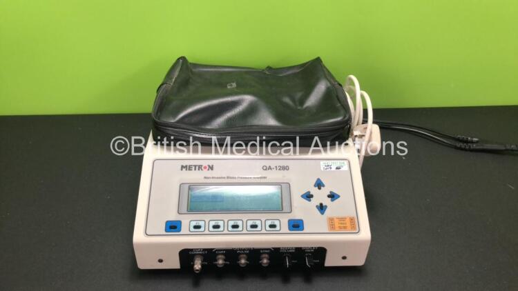 Metron QA-1280 Non Invasive Blood Pressure Analyzer Software Revision 2.0 (Powers Up) *SN LR80252*