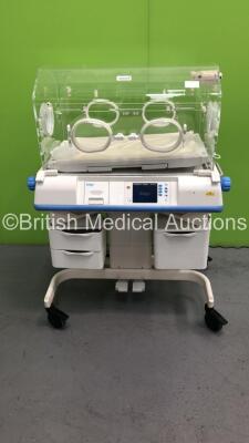 Drager Air-Shields Isolette C2000 Infant Incubator Version 3.01 with Mattress (Powers Up)