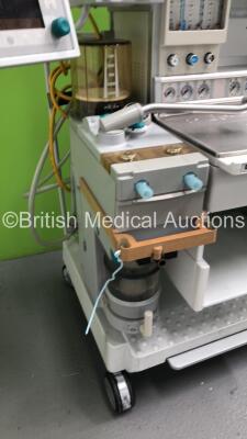 Datex-Ohmeda Aestiva/5 Anaesthesia Machine with Datex-Ohmeda Aestiva SmartVent Software Version 3.5. Bellows, Absorber and Hoses (Powers Up) - 4