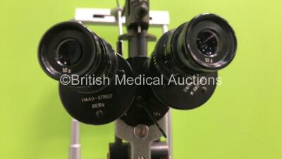 Haag Streit Bern Slit Lamp with 2 x 10 x Eyepieces on Hydraulic Table (Powers Up with Good Bulb) *S/N 90010979* - 4