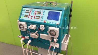 Gambro AK 200 Ultra S Dialysis Machine (Powers Up) - 3