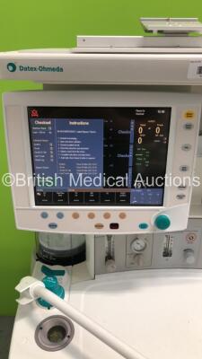 Datex-Ohmeda S/5 Avance Anaesthesia Machine Software Version 3.20 with Bellows and Hoses (Powers Up) *S/N ANBJ00139* - 6