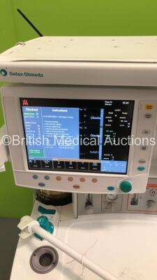 Datex-Ohmeda S/5 Avance Anaesthesia Machine Software Version 3.20 with Bellows and Hoses (Powers Up) *S/N ANBK00334* - 5