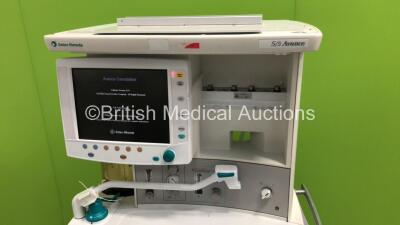 Datex-Ohmeda S/5 Avance Anaesthesia Machine Software Version 3.20 with Bellows and Hoses (Powers Up) *S/N ANBJ00136* - 3