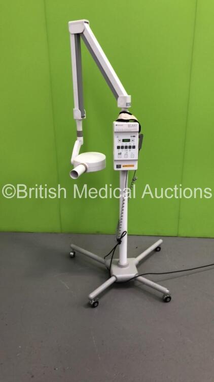 Belmont Belray Model 96 Dental X-Ray Timer on Stand with Belmont X-Ray Head Model 096-H *Mfd 09/2003* (Powers Up)