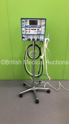 SLE 2000HFO Ventilator Running Hours 19135 on Stand with Hoses (Powers Up) * SN 5H0512 *