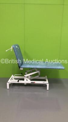 Medi-Plinth Hydraulic Patient Examination Couch (Hydraulics Tested Working) *S/N FS0176974*