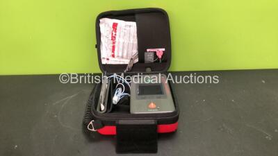 Philips Heartstart FR3 Defibrillator with 1 x Battery *Install Date 12-2025* and 1 x Philips Heartstart Smart Pads III Defibrillator Pad (Powers Up) *C15C00999*