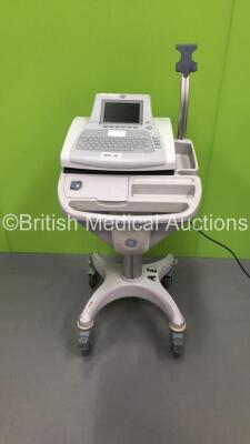 GE MAC 3500 ECG Machine on Stand (Powers Up)