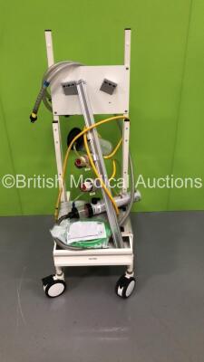 Anmedic Trolley with Regulator, Hose and Suction Cup