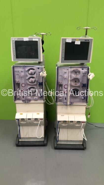 2 x Fresenius Medical Care 5008 Dialysis Machines (Both No Power / Incomplete)