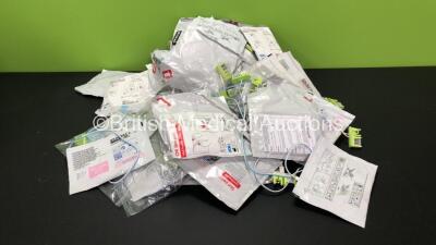 Large Quantity of Defibrillation Pads *Some in Date, Some Out of Date*