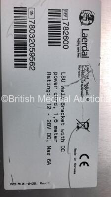 2 x Laerdal Suction Units (Both Power Up with 1 x Casing Damage - See Photo) with 2 x 20g LSU Wall Brackets Ref 782600 with DC Power Cords *78090957262 - 78001005341 - 78032059562 - 7851195941* - 9