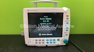 Datex-Ohmeda Compact Anaesthesia Monitor with E-PRESTN Multiparameter Module with SPO2, NIBP, T1-T2, P1-P2 and ECG Options (Powers Up with Cracked Casing-See Photo) *6495317, 6500271*