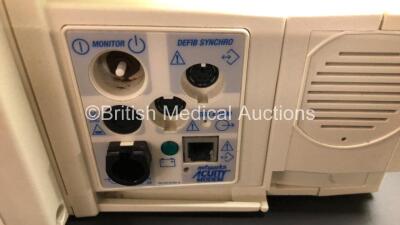 Job Lot Including 1 x Welch Allyn Propaq CS Monitor, 1 x Datex Ohmeda 3800 Oximeter, 1 x Criticare SpO2-ComfortCuff Monitor and 1 x Philips M8048A Module Rack *DE502267553 - 405021420FBFE00348 - GA102895* - 3