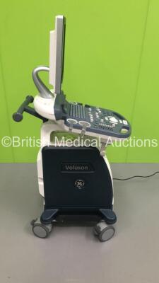 GE Voluson P8 Flat Screen Ultrasound Ref 5589191 *S/N 320475SU7* **Mfd 03/2016** Software Version with Sony UP-D898MD (Powers Up - Rear Push Handle Loose) ***IR054*** - 10