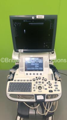 GE Logiq E9 Flat Screen Ultrasound Scanner Model 5205000-4 *S/N 105854US4* **Mfd 06/2011** Software Version R3.1.2 with 3 x Transducers / Probes (C1-5-D Ref 5261135 *Mfd 09/2016* / ML6-15-D Ref 5199103 *Mfd 06/2012* and 9L-D Ref 5194432 *Mfd 07/2014*) an - 3