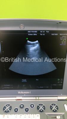 GE Voluson i Portable Ultrasound Scanner *S/N B02250* **Mfd 05/2009** Software Version 8.2.2.947 with 1 x Transducer / Probe (AB2-7-RS Ref H44901AD *Mfd 04/2013*) on GE Voluson Dock Cart (Powers Up - Damage to Machine - See Pictures) (W) ***IR034*** - 5