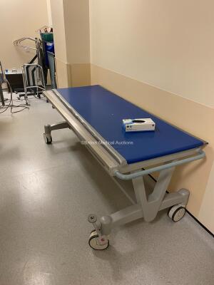 GE Definium 6000 Chest Bucky Room *Mfd - 2009, Installed - 2010*Including Mobile Patient Table, Wall Stand, OTC + 2019 MX100 Tube, 2014 Collimator, Ceiling Rails, Console, System Cabinet, The System is Complete and was Professionally De-Installed from a W - 12