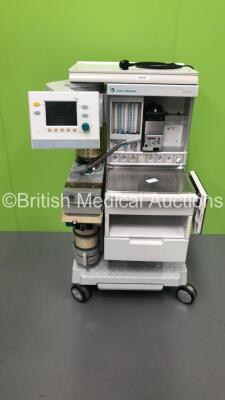 Datex-Ohmeda Aestiva/5 Anaesthesia Machine with Datex-Ohmeda 7100 Ventilator Software Version 1.4, Ohmeda Isotec 5 Isoflurane Vaporizer, Oxygen Mixer, Bellows and Hoses (Powers Up) ***GL***