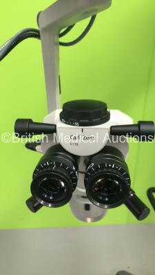 Zeiss OPMI Lumera Surgical Microscope with Zeiss F-170 Binoculars, 2 x Zeiss 10x Eyepieces and Zeiss f200 Lens on Zeiss S7 Stand and Footswitch (Powers Up with Good Bulb) *FS0182580* - 3
