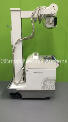 GE AMX 4 Plus - IEC Mobile X-Ray Model 2275938 (Powers Up with Key - Key Included) *S/N 1006832WK8* **Mfd 02/2006**