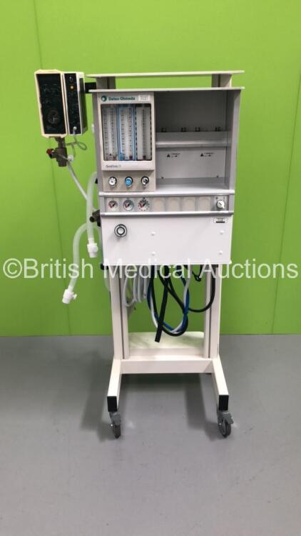 Datex-Ohmeda Aestiva/5 Induction Anaesthesia Machine with Smiths VentiPAC Ventilator and Alarm and Hoses