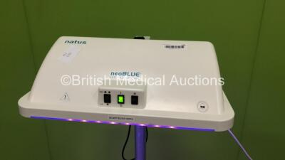 Natus NeoBlue LED Phototherapy Light on Stand (Powers Up) - 2