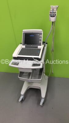 GE MAC 5500 HD ECG Machine on Stand with 1 x 10-Lead ECG Lead (Powers Up) * SN SGM1319722PA * * IR050 *